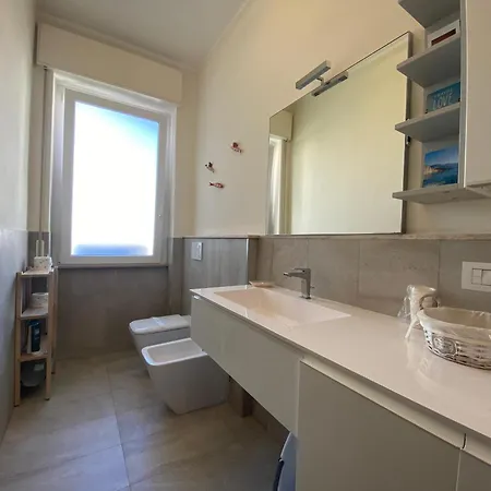 Stella House ラ・スペツィア